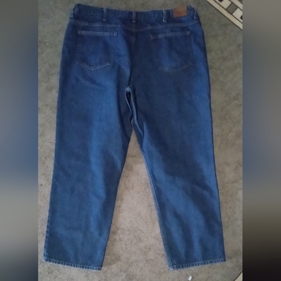 Classic Blue Men's Relaxed Jeans - Picture 2 of 6
